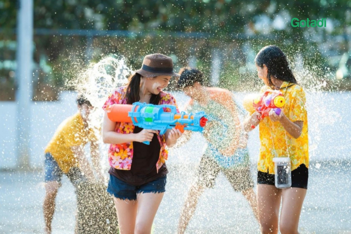 lễ hội té nước songkran